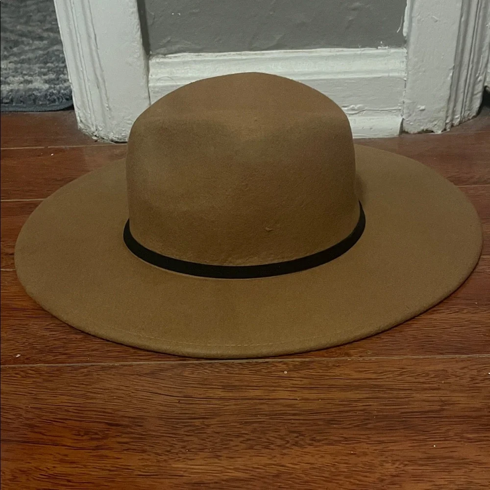 Universal Thread Brown Wide Brim Hat